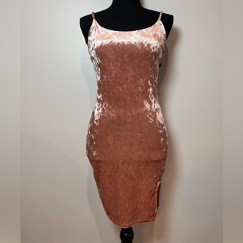 Timing Rose-Tone Crushed Velvet Midi Dress with Spaghetti Straps